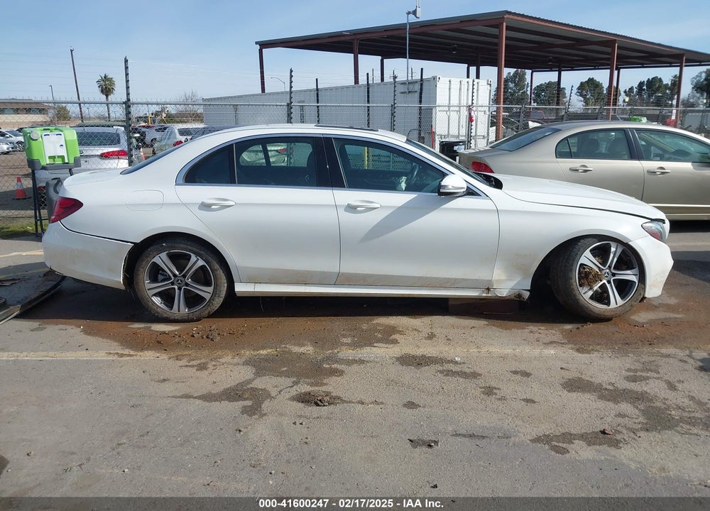 2019 MERCEDES-BENZ E 300 VIN: WDDZF4JB8KA597205