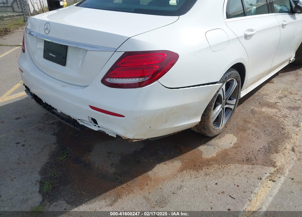 2019 MERCEDES-BENZ E 300 VIN: WDDZF4JB8KA597205