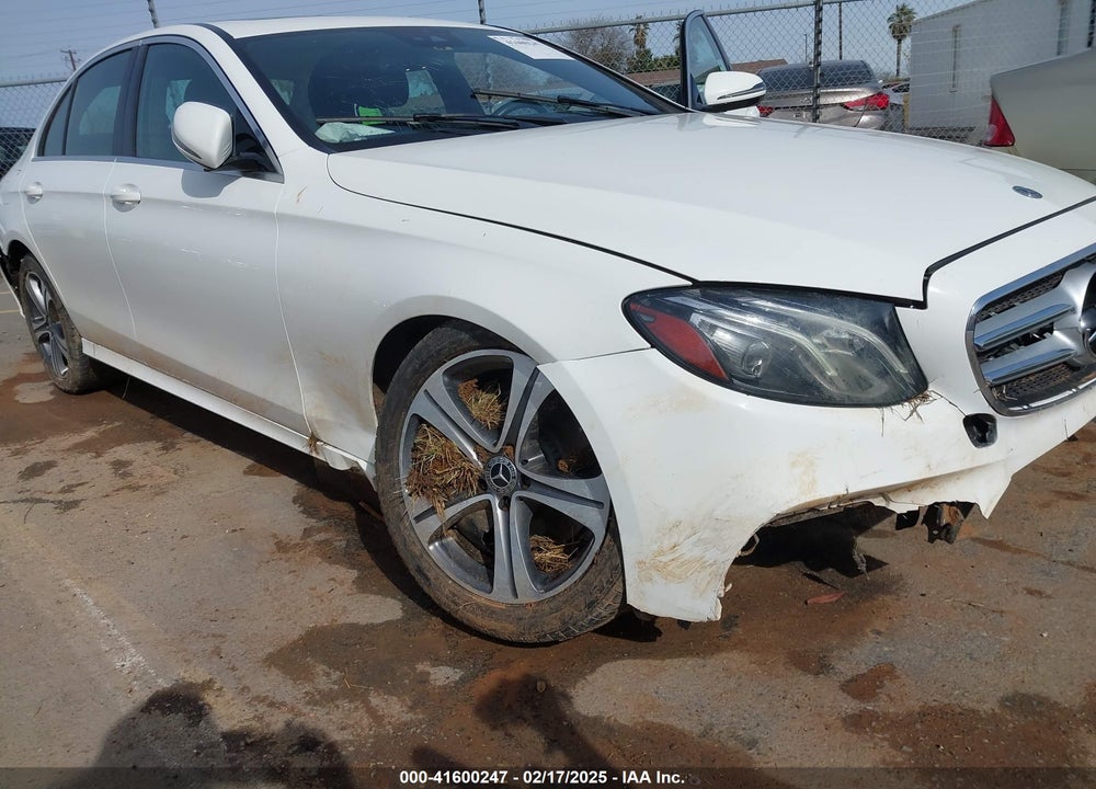 2019 MERCEDES-BENZ E 300 VIN: WDDZF4JB8KA597205