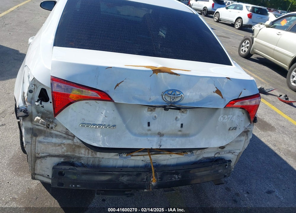 2018 TOYOTA COROLLA VIN: 5YFBURHE0JP776735