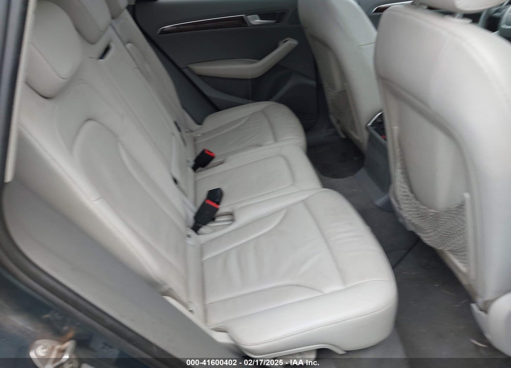 2009 AUDI Q5 3.2 PREMIUM VIN: WA1KK78R09A019180