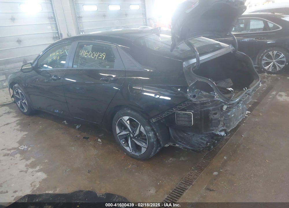 2023 HYUNDAI ELANTRA VIN: 5NPLS4AG8PH102623