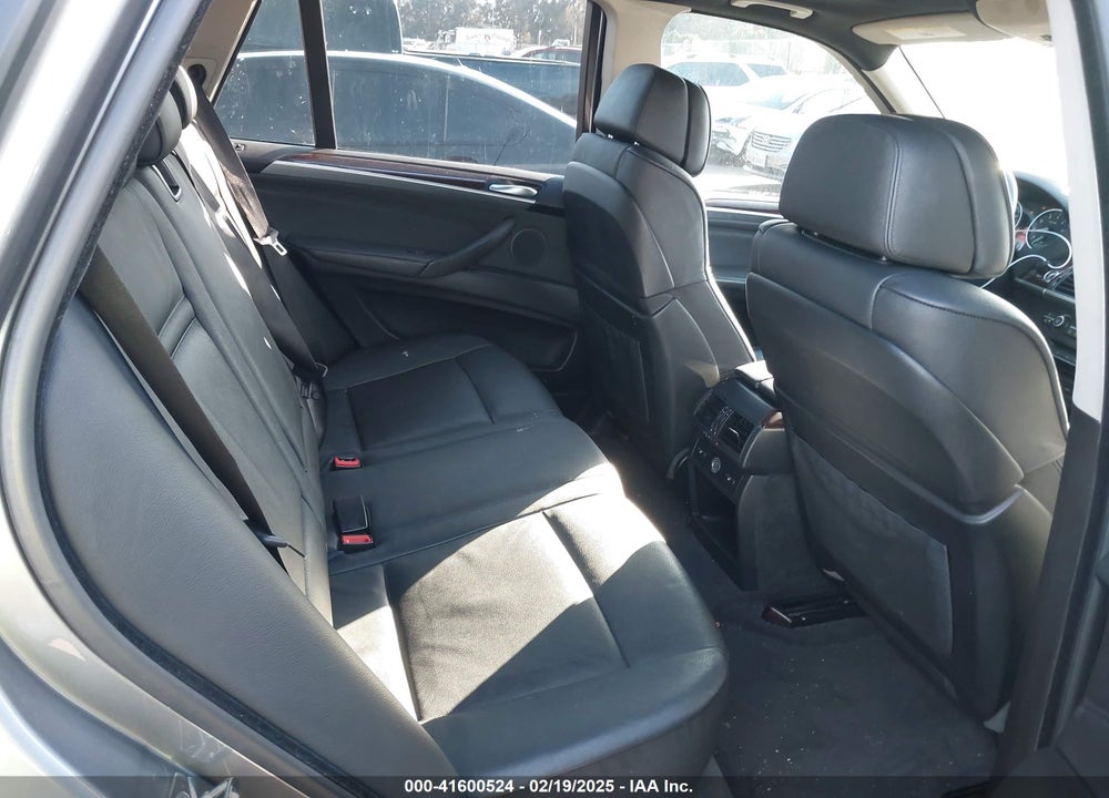 2009 BMW X5 XDRIVE30I VIN: 5UXFE43569L268040