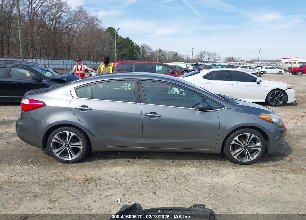 2016 KIA FORTE VIN: KNAFX4A8XG5526812