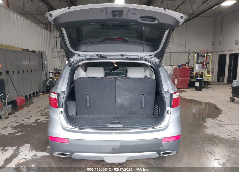 2014 HYUNDAI SANTA FE GLS VIN: KM8SNDHF9EU047453