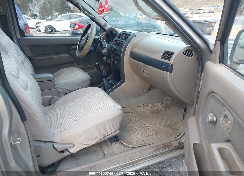 2003 NISSAN FRONTIER XE VIN: 1N6DD26T83C454922