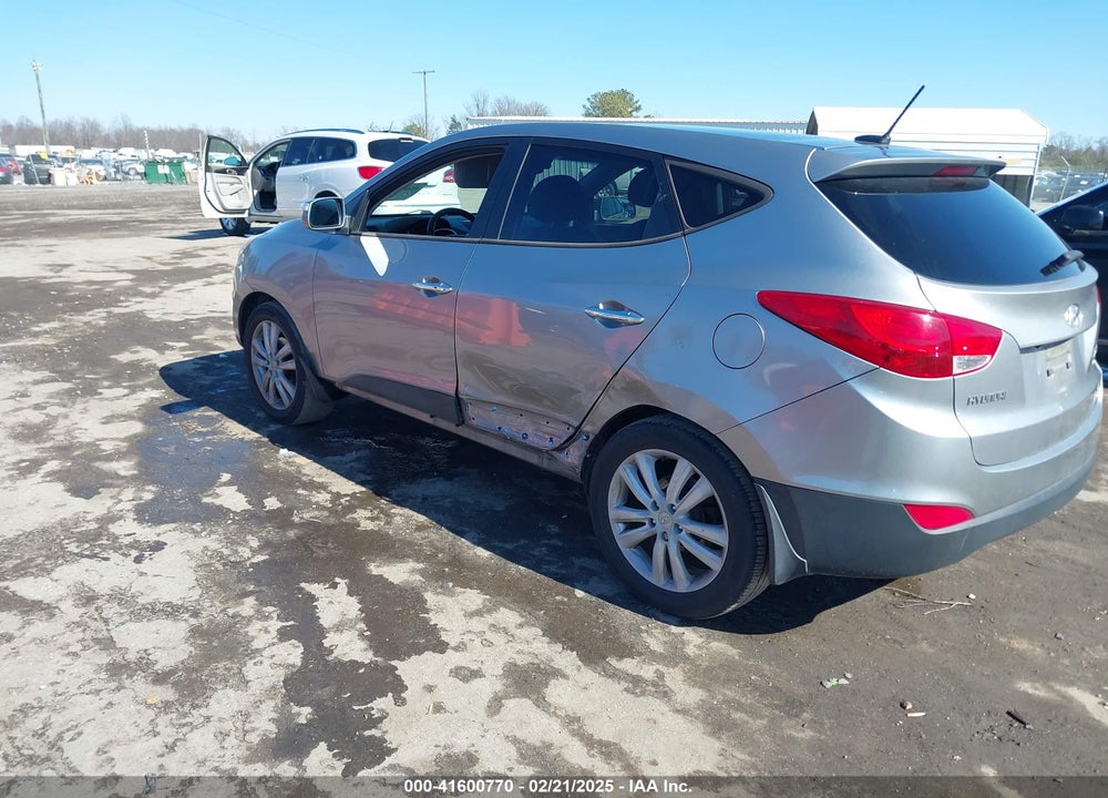 2013 HYUNDAI TUCSON LIMITED VIN: KM8JUCAC9DU643556