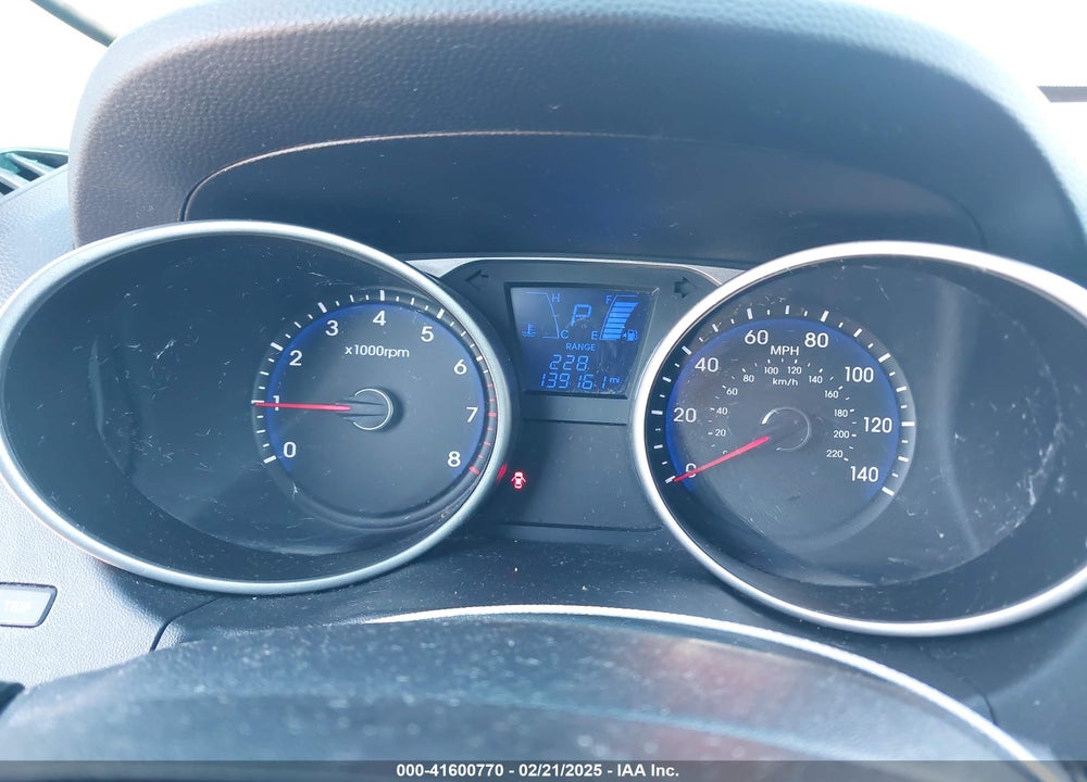2013 HYUNDAI TUCSON LIMITED VIN: KM8JUCAC9DU643556