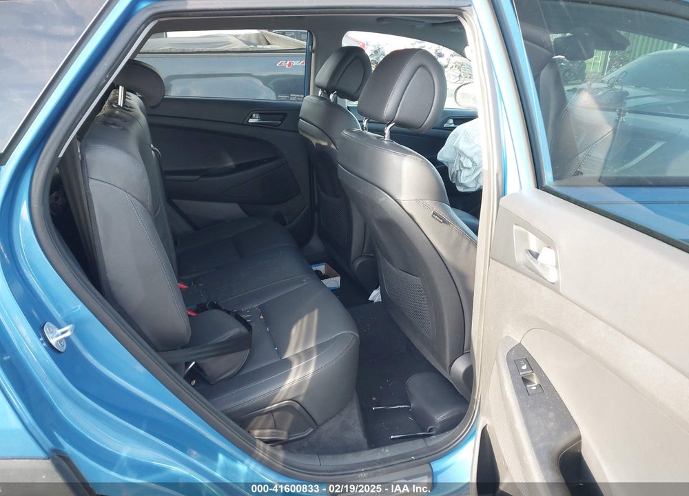 2016 HYUNDAI TUCSON VIN: KM8J3CA22GU095639