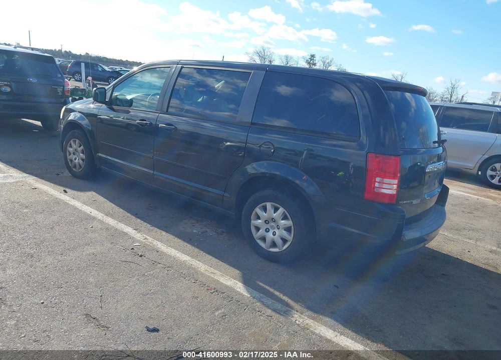 2008 CHRYSLER TOWN & COUNTRY LX VIN: 2A8HR44H88R840764