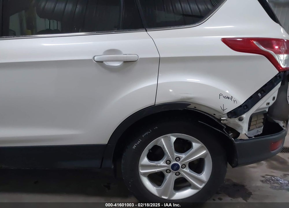 2016 FORD ESCAPE SE VIN: 1FMCU9G90GUB83022