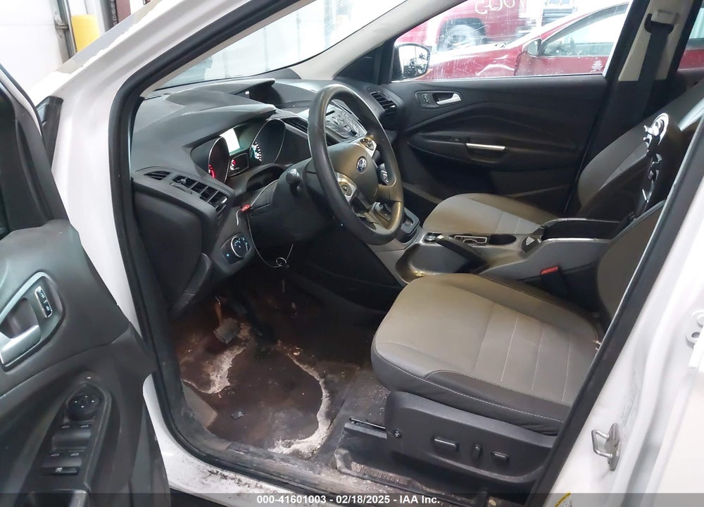 2016 FORD ESCAPE SE VIN: 1FMCU9G90GUB83022
