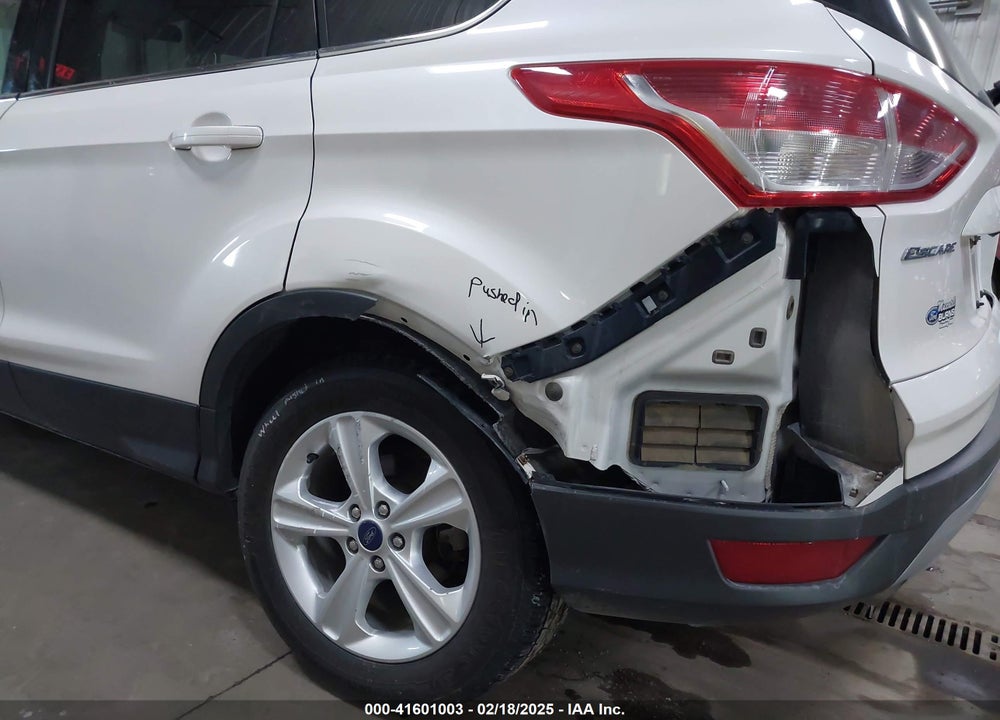2016 FORD ESCAPE SE VIN: 1FMCU9G90GUB83022