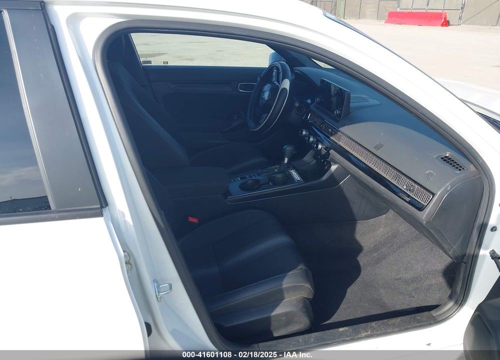 2025 HONDA CIVIC VIN: 2HGFE2F51SH512330