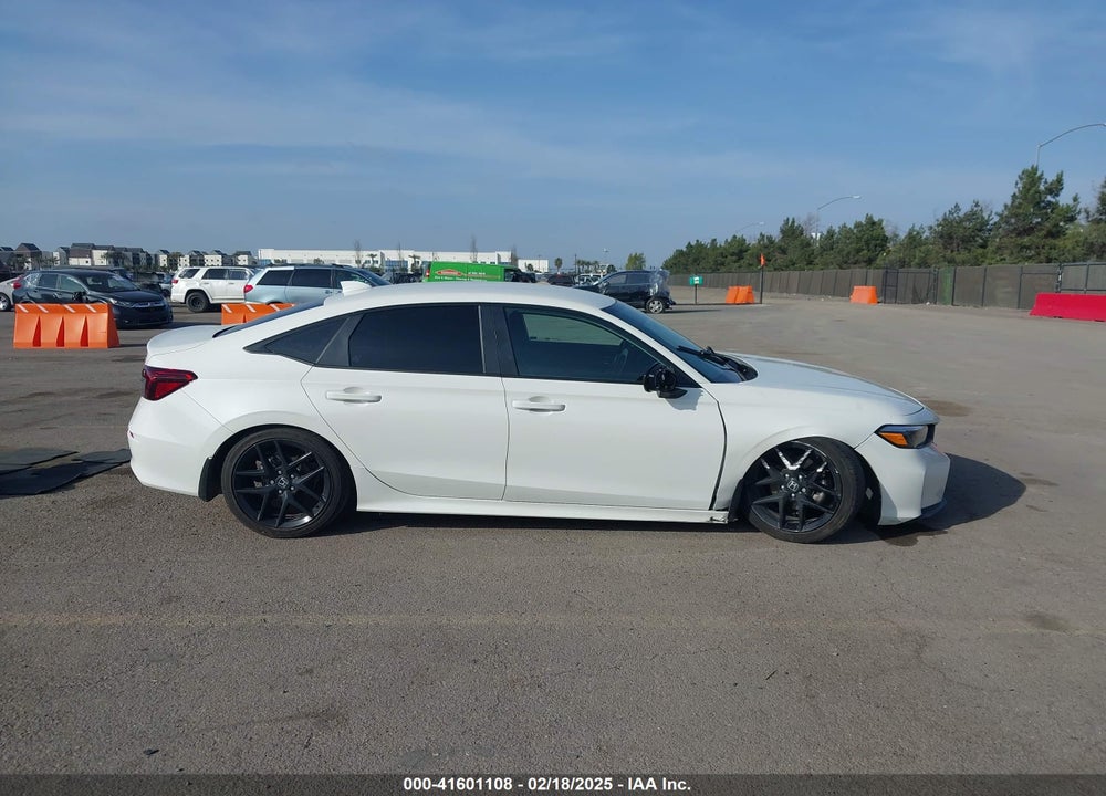2025 HONDA CIVIC VIN: 2HGFE2F51SH512330