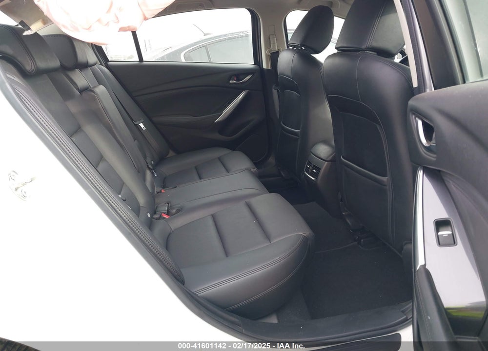 2017 MAZDA MAZDA6 VIN: JM1GL1V52H1120369