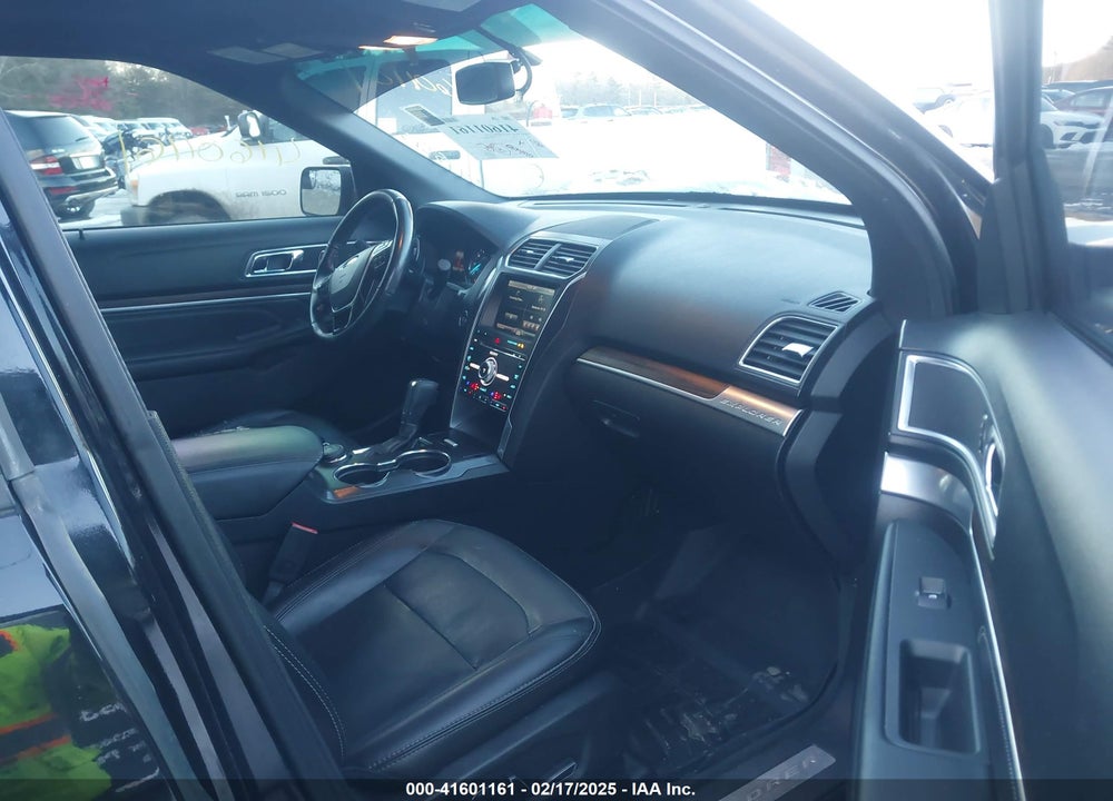 2016 FORD EXPLORER LIMITED VIN: 1FM5K8F89GGC49227