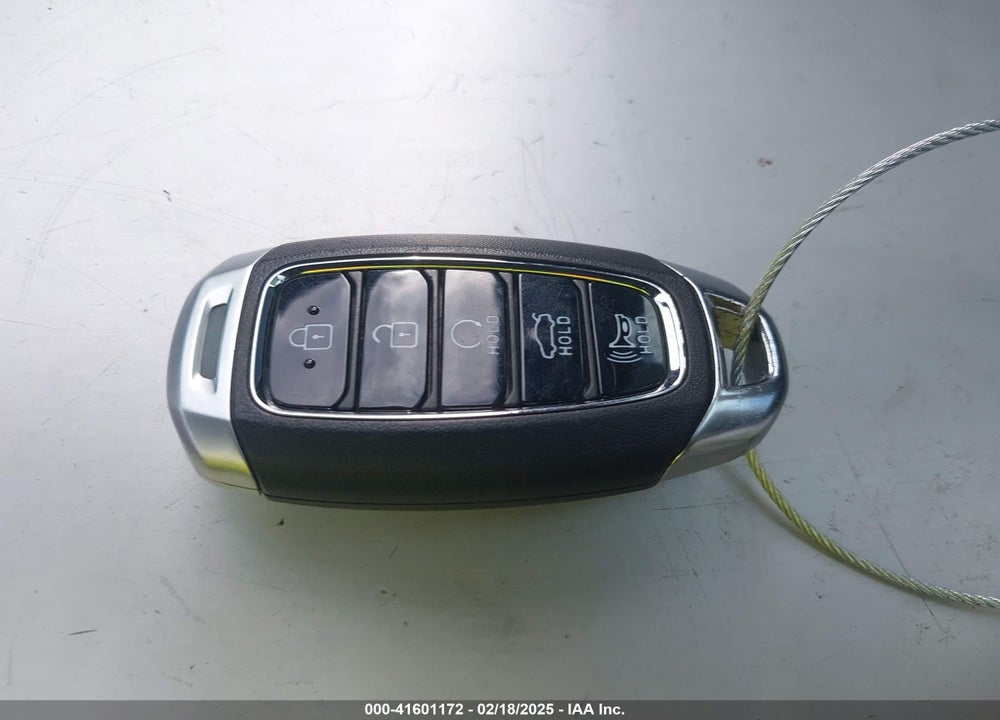 2023 HYUNDAI ELANTRA VIN: KMHLS4AGXPU386323