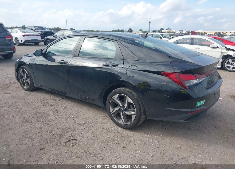 2023 HYUNDAI ELANTRA VIN: KMHLS4AGXPU386323