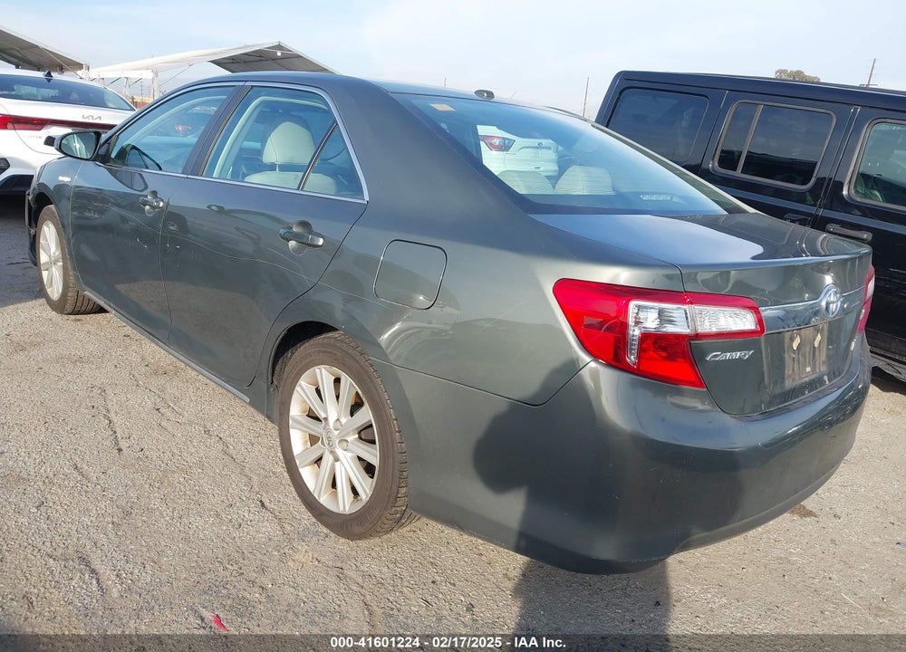 2013 TOYOTA CAMRY HYBRID VIN: 4T1BD1FK9DU069209