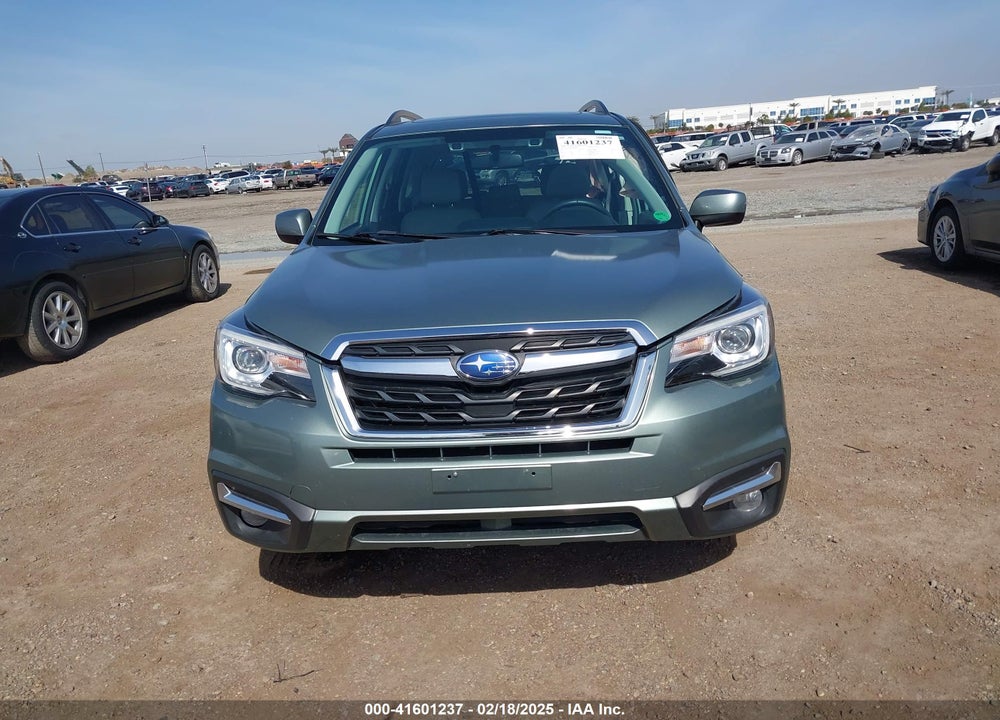 2018 SUBARU FORESTER VIN: JF2SJARC2JH406648