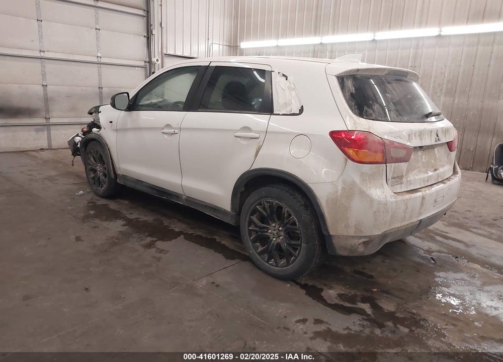 2017 MITSUBISHI OUTLANDER SPORT VIN: JA4AR3AU3HZ070123