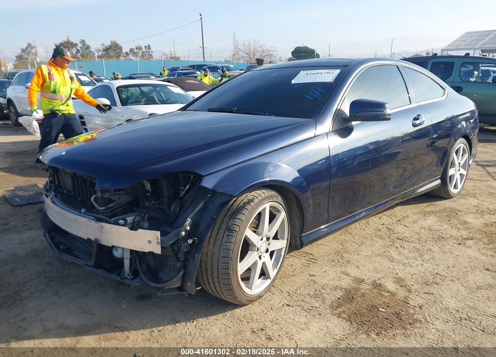 2013 MERCEDES-BENZ C 350 VIN: WDDGJ5HB8DG042269