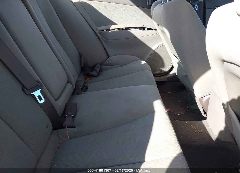 2009 HYUNDAI SONATA GLS VIN: 5NPET46C89H526253
