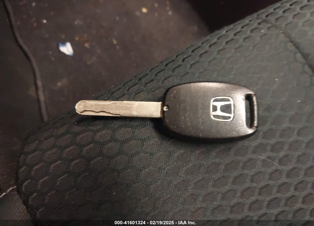 2013 HONDA CR-Z VIN: JHMZF1D44DS000083