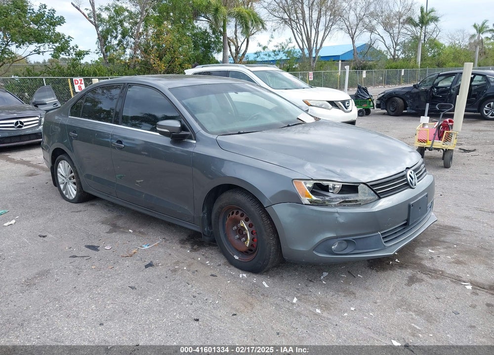 2012 VOLKSWAGEN JETTA 2.5L SEL VIN: 3VWGP7AJ0CM310352