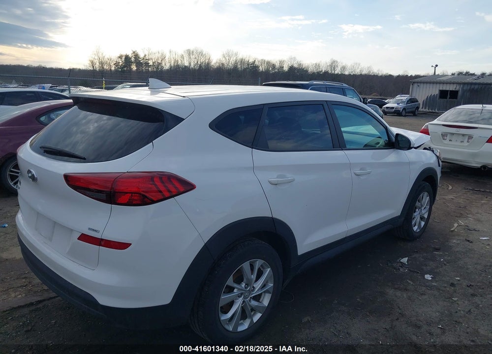 2020 HYUNDAI TUCSON SE VIN: KM8J2CA49LU122348