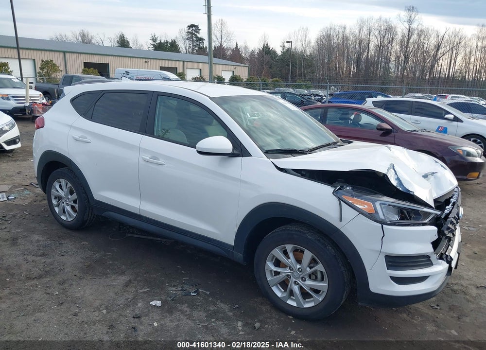 2020 HYUNDAI TUCSON SE VIN: KM8J2CA49LU122348