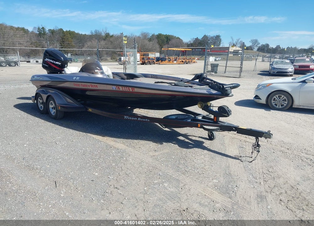 2003 TRITON TR-21 VIN: TJZ1P388A303
