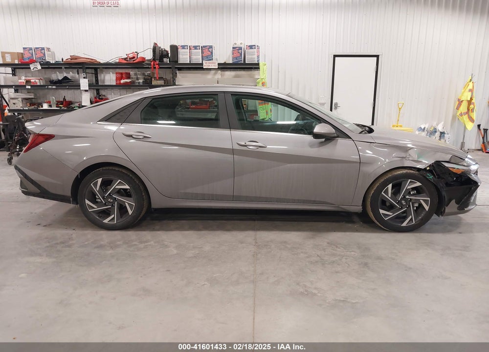 2025 HYUNDAI ELANTRA SEL CONVENIENCE VIN: KMHLS4DG0SU873096