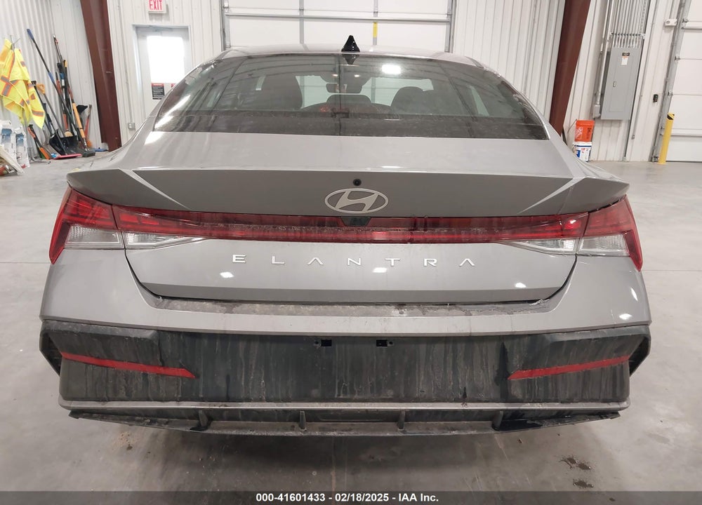 2025 HYUNDAI ELANTRA SEL CONVENIENCE VIN: KMHLS4DG0SU873096