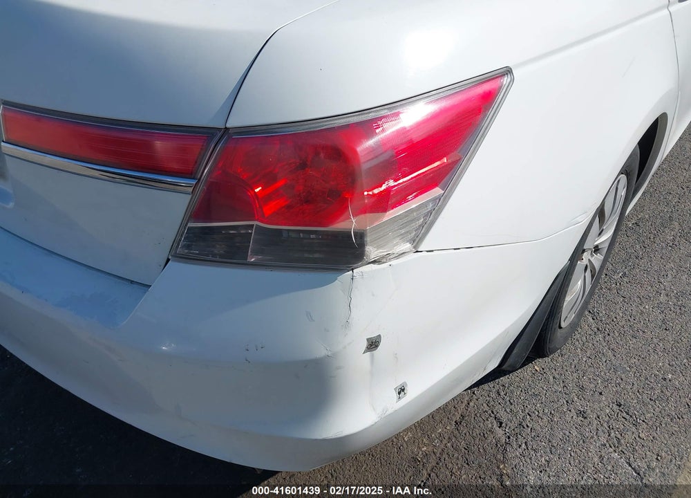 2011 HONDA ACCORD 2.4 LX VIN: 1HGCP2F3XBA147706