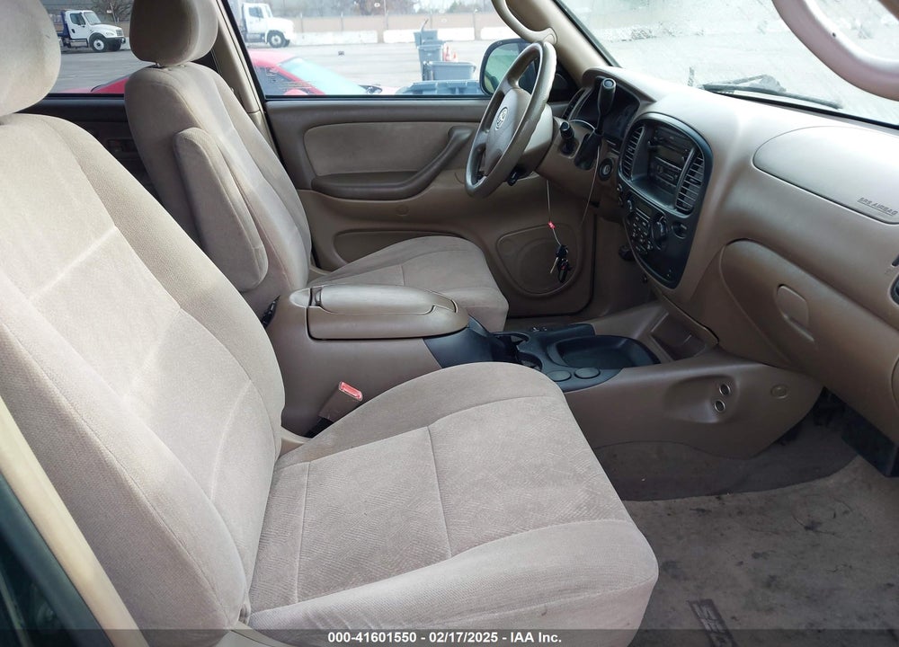 2004 TOYOTA SEQUOIA SR5 V8 VIN: 5TDZT34A84S225563