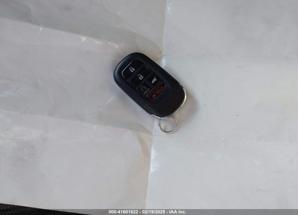 2022 HONDA CIVIC VIN: 19XFL2H87NE008375