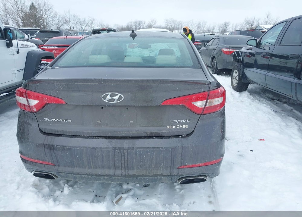 2017 HYUNDAI SONATA VIN: 5NPE34AF7HH521352
