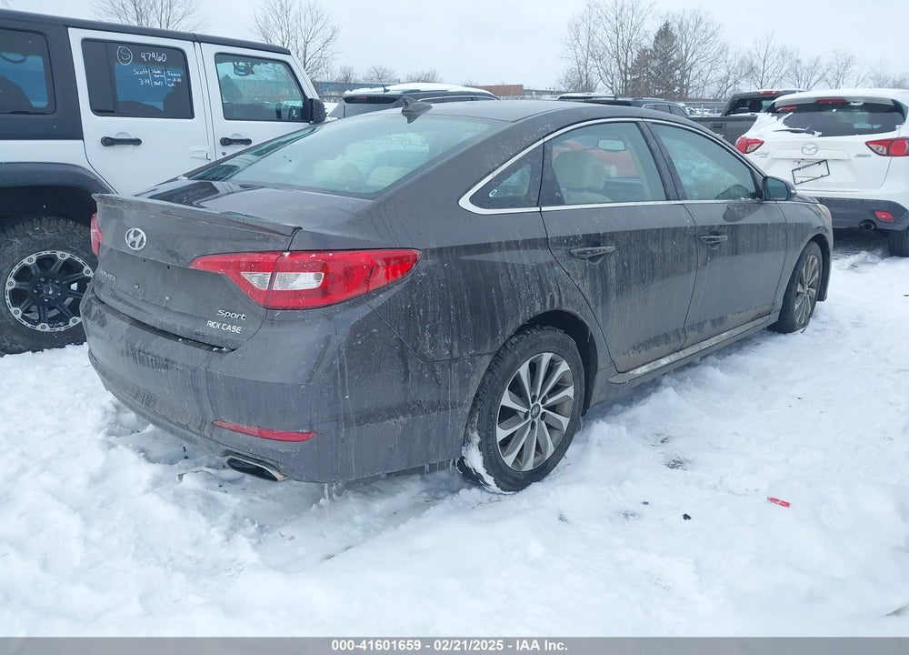 2017 HYUNDAI SONATA VIN: 5NPE34AF7HH521352