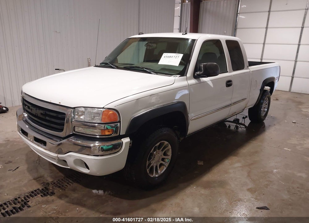 2004 GMC SIERRA 1500 SLE VIN: 1GTEK19T34E320179