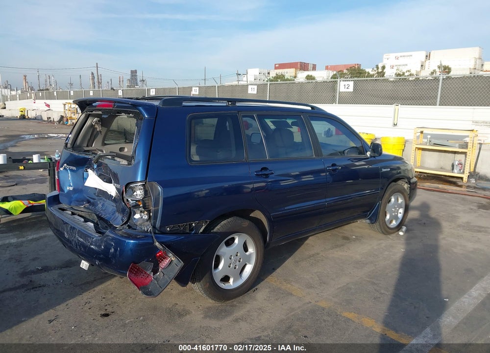 2004 TOYOTA HIGHLANDER VIN: JTEDP21A240001832