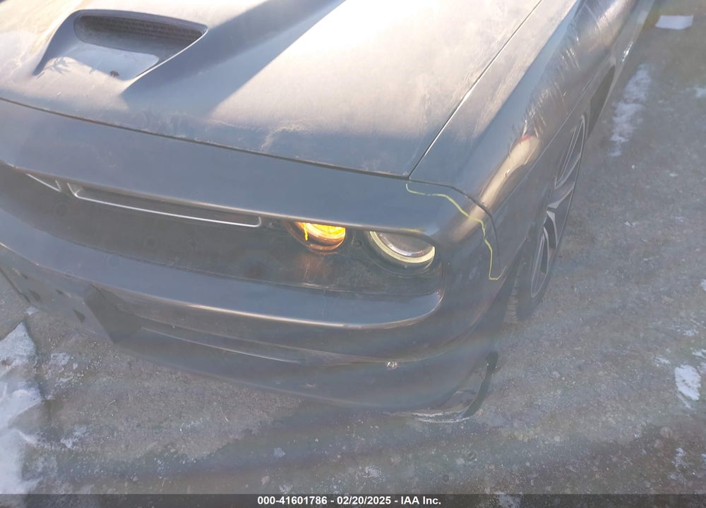 2022 DODGE CHALLENGER VIN: 2C3CDZBT9NH230625
