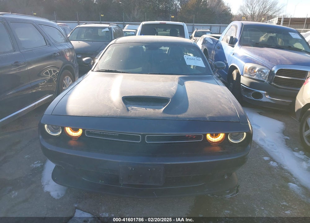 2022 DODGE CHALLENGER VIN: 2C3CDZBT9NH230625