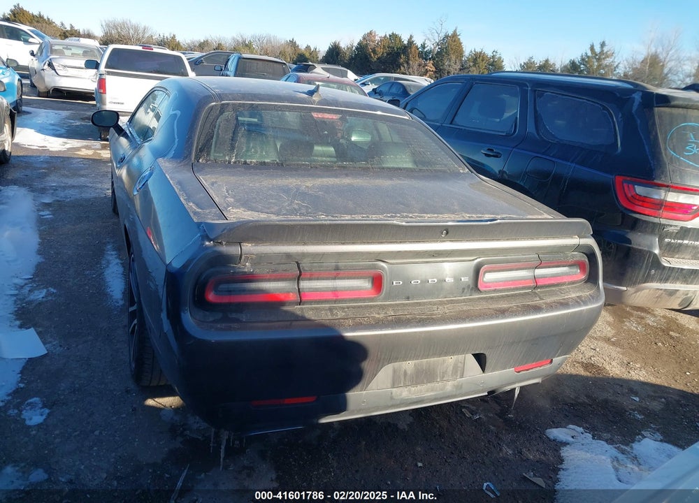 2022 DODGE CHALLENGER VIN: 2C3CDZBT9NH230625
