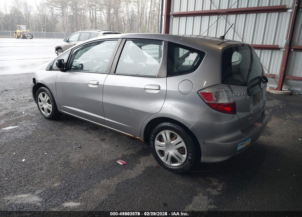 2010 HONDA FIT VIN: JHMGE8G2XAC011060