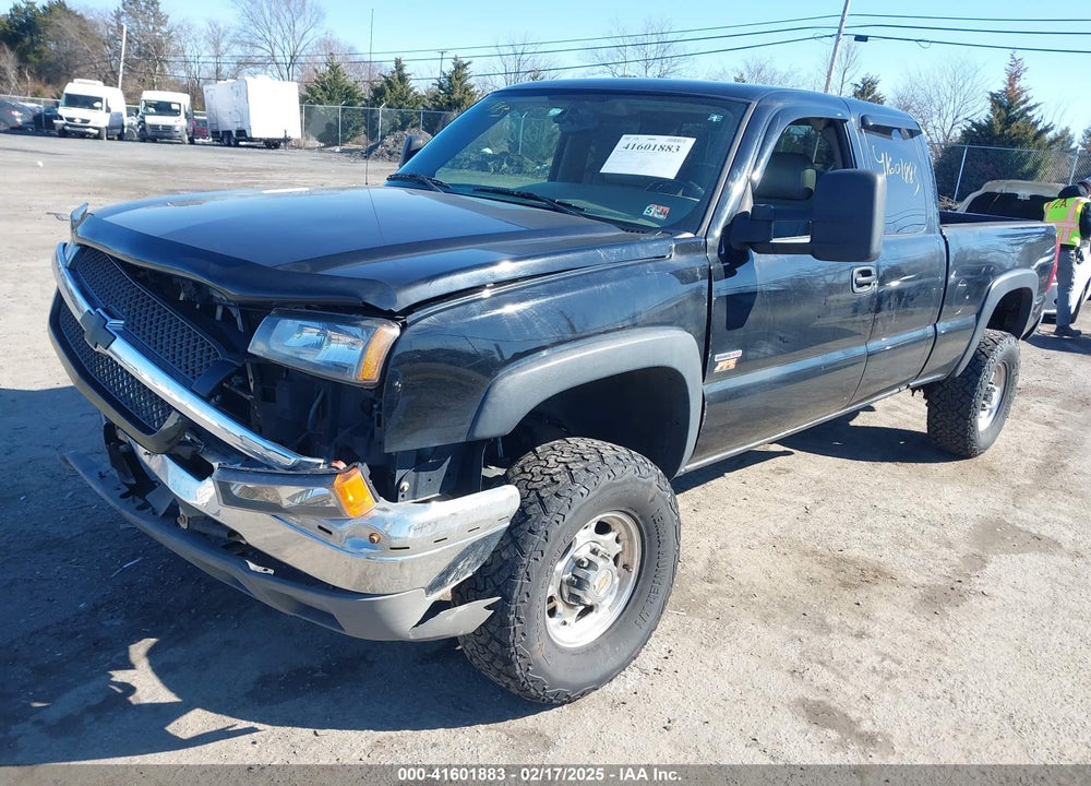 2003 CHEVROLET SILVERADO 2500HD LS VIN: 1GCHK29163E296878