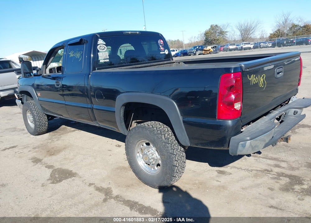 2003 CHEVROLET SILVERADO 2500HD LS VIN: 1GCHK29163E296878