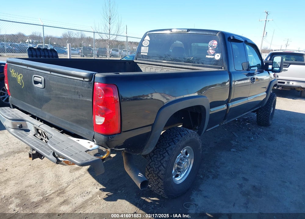 2003 CHEVROLET SILVERADO 2500HD LS VIN: 1GCHK29163E296878