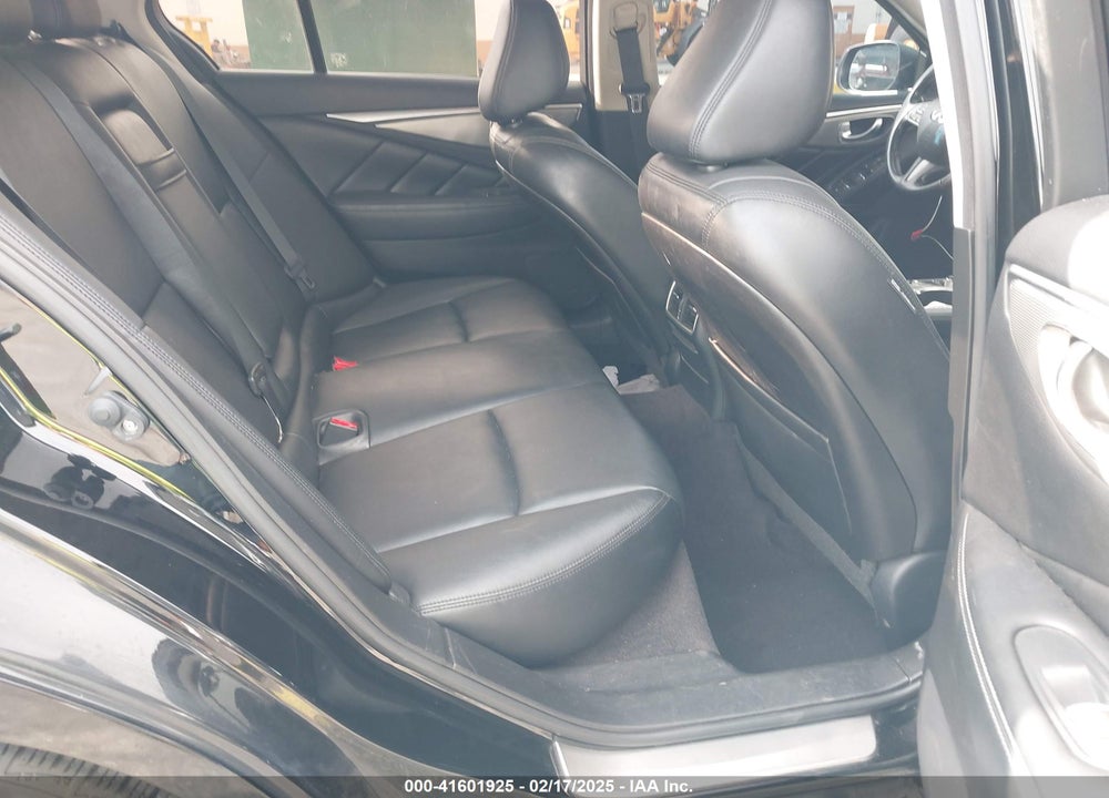 2014 INFINITI Q50 VIN: JN1BV7AP6EM681427